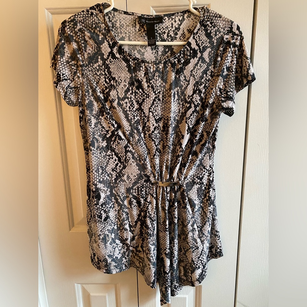 Cute top by INC International Concepts